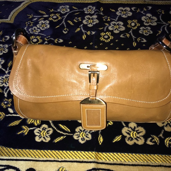 Prada small bag - Picture 2 of 7